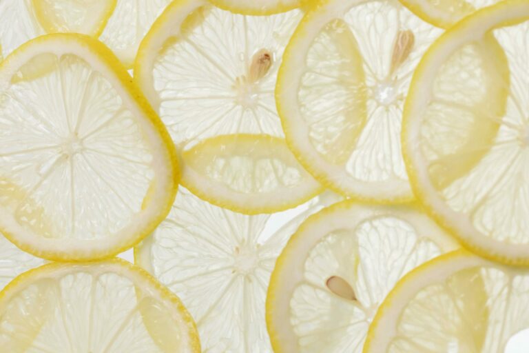 Witamina C i askorbinian – różnice i zastosowanie